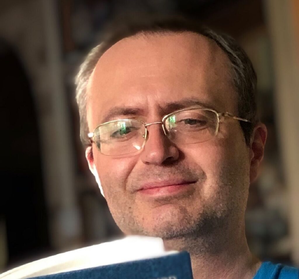 Андрей Голованов
